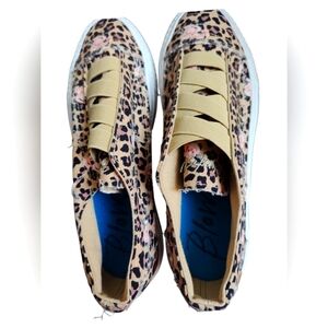 NWOT Blowfish Canvas Sneakers Leopard Print, 7